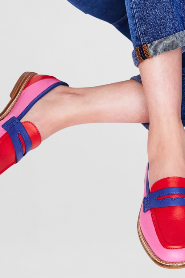 Veselé barevné mokasíny