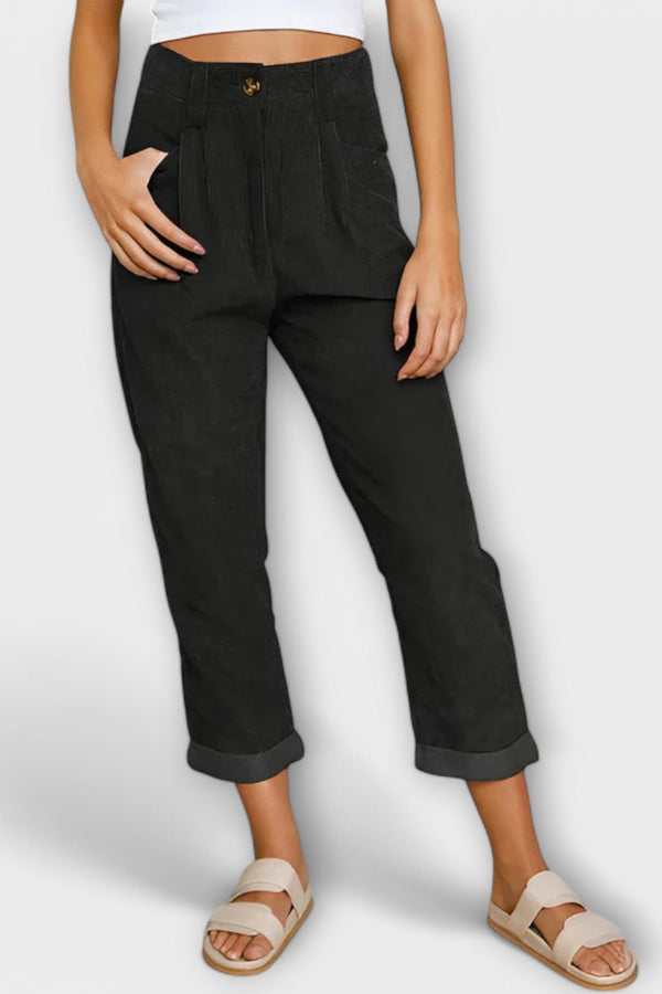 Moderní džíny s moderními tkaničkami