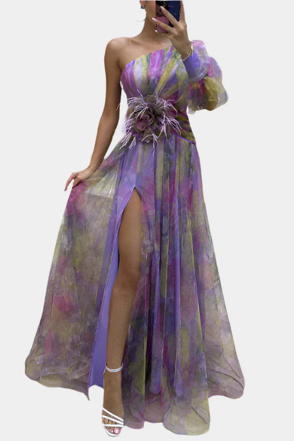 Romantické šaty s rozparkem