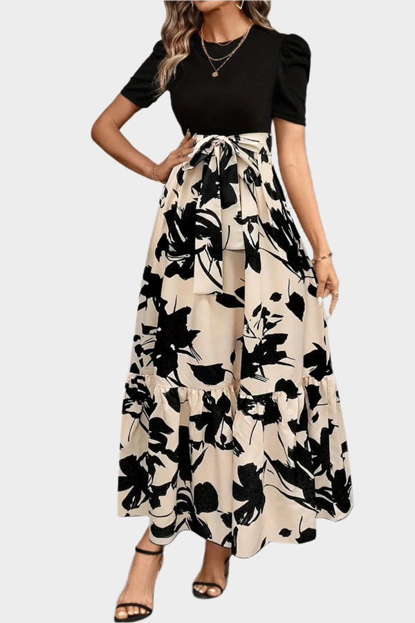 Květinové šaty s vysokým pasem a pruhovanými vzory