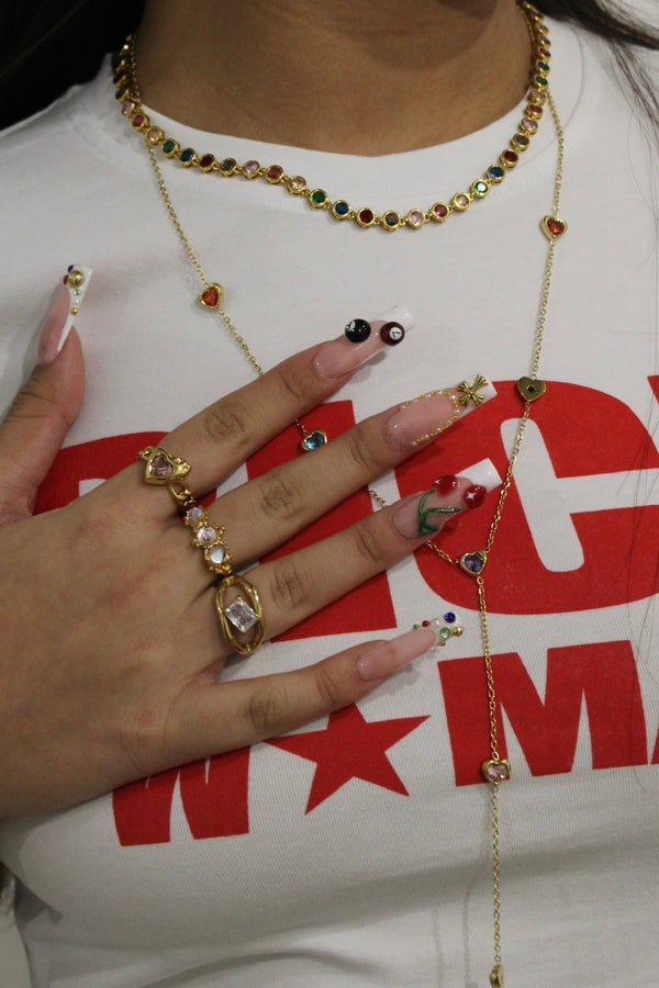 Křišťálově čistý prsten