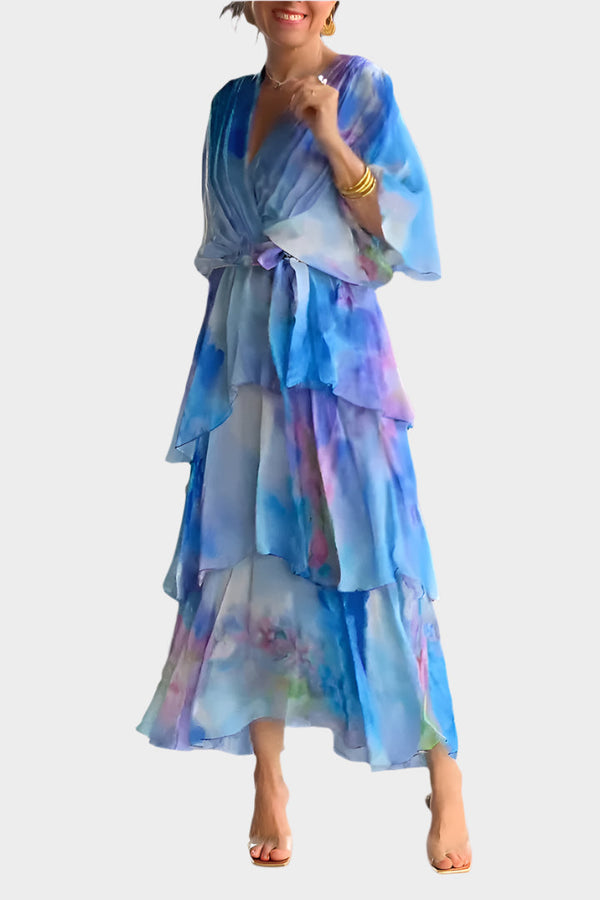 Šaty s hlubokým výstřihem do V