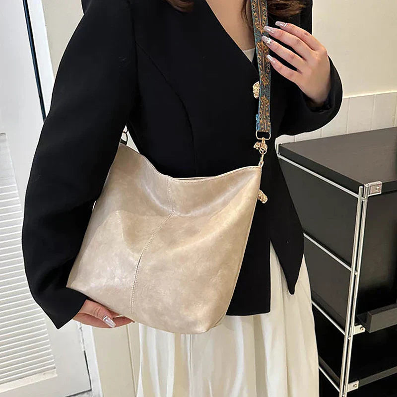 Alora - Vintage kožená crossbody kabelka z PU kůže