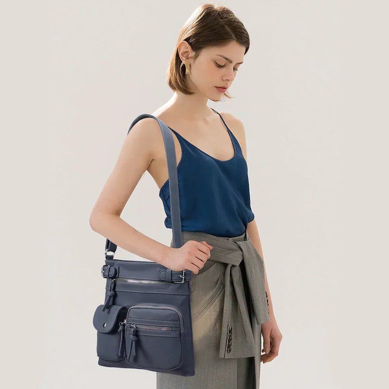 Ariana™ crossbody | elegantní taška s více kapsami