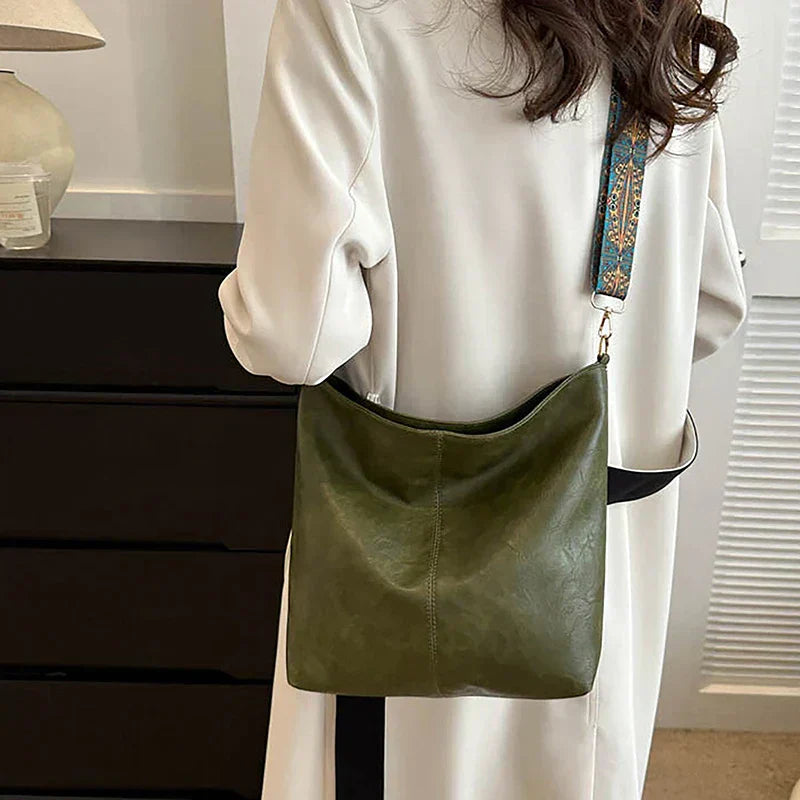 Alora - Vintage kožená crossbody kabelka z PU kůže
