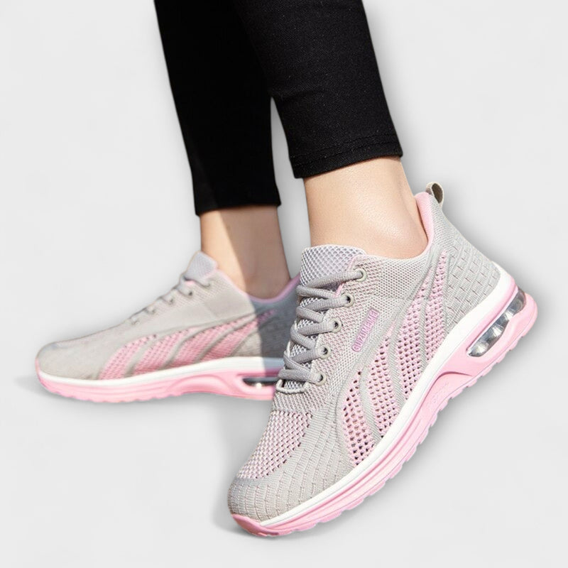 Anna - Lehká a prodyšná turistická obuv