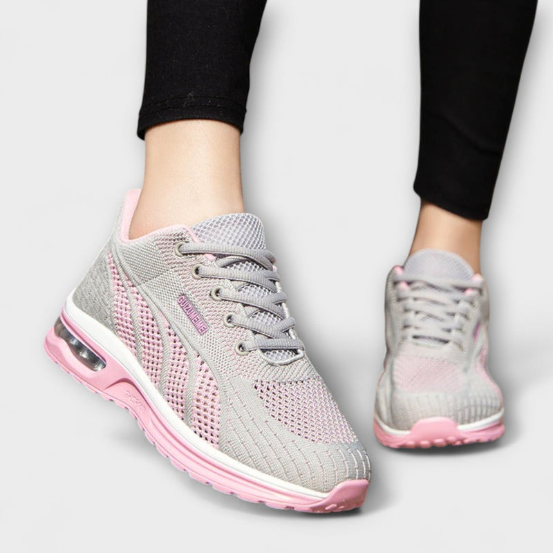 Anna - Lehká a prodyšná turistická obuv