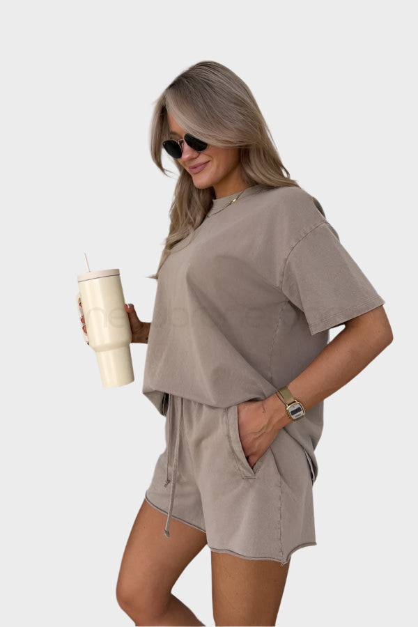 Ležérní set s tričkem a tepláky