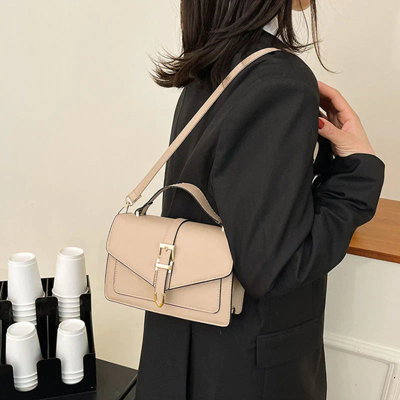 Zoe™ - Klasická kabelka přes rameno s ručně vyráběnými detaily