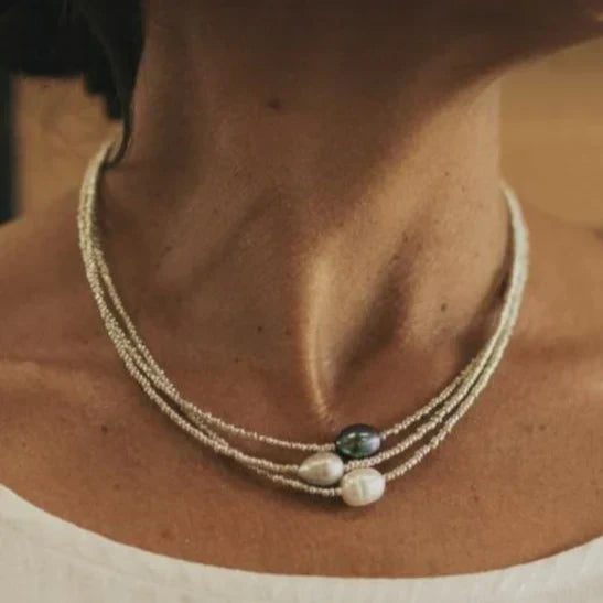 Náhrdelník z perel s antickým leskem | zlato